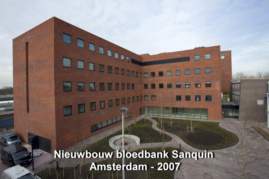 Bloedbank Sanquin 2007 bew.jpg